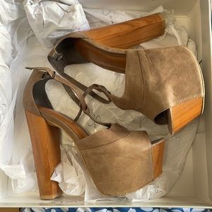 Jessica Simpson Dany Platform Sandal